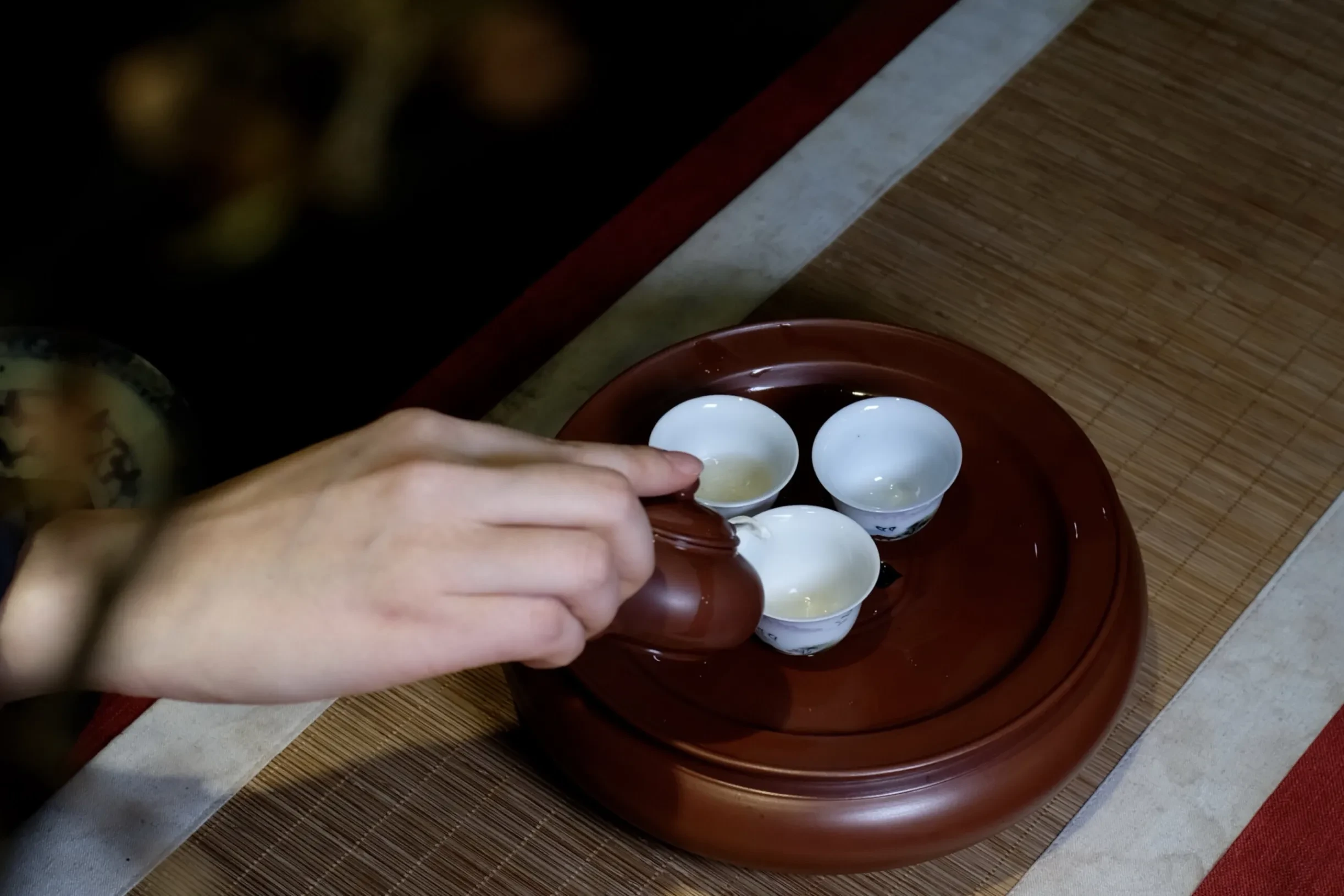80年代的老安顺章燕城龙窑扁鼓形老茶盘