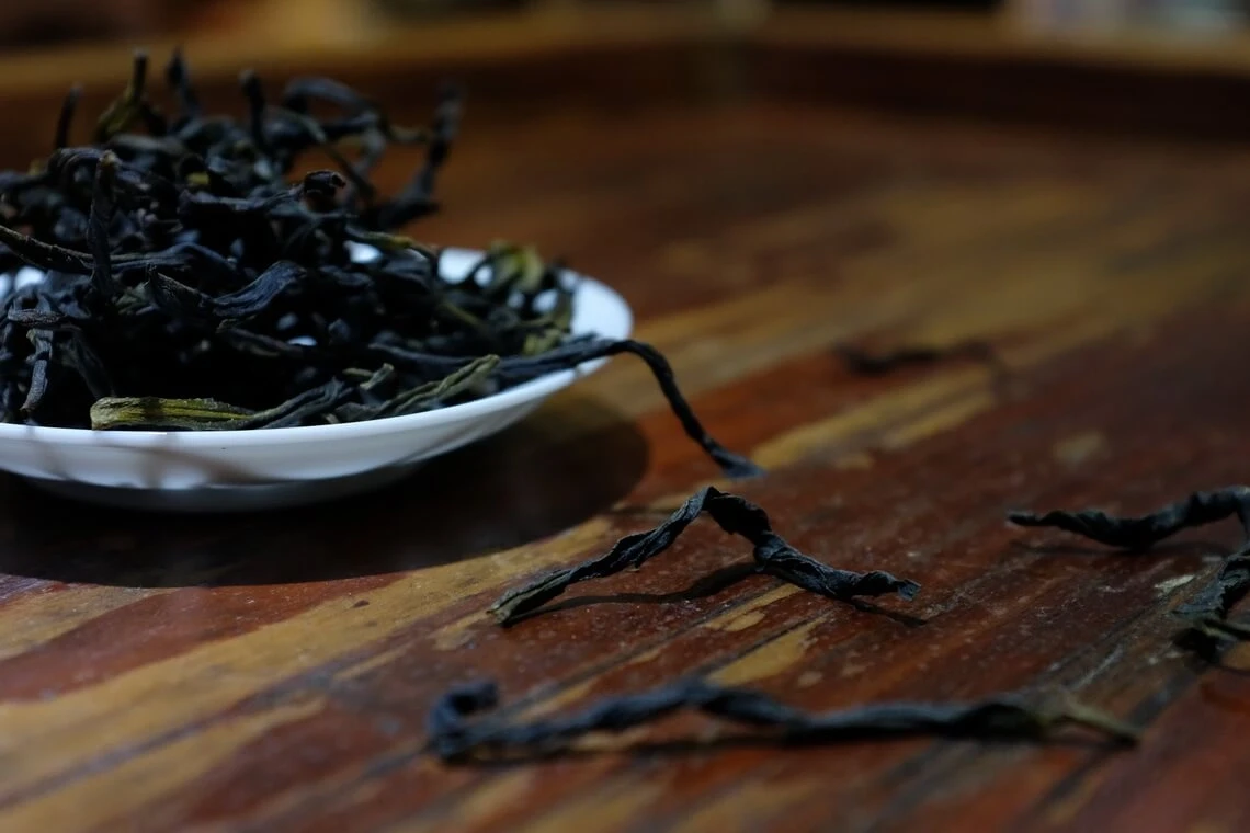 鸭屎香单丛的干茶